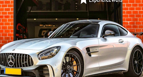 Pure snelheid en acceleratie in de luxe Mercedes AMG GT!